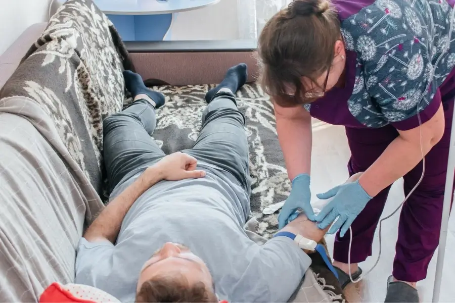 Срочный вывод из запоя в Копейске: быстро, недорого